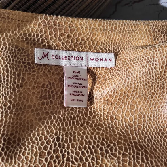 Subtle Animal Print Light Jacket - Picture 4 of 7